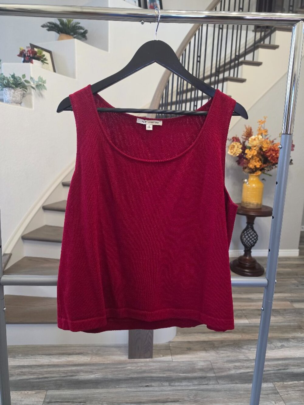 ST. JOHN Santana Knit red shell- size large Or Measures To Size 14